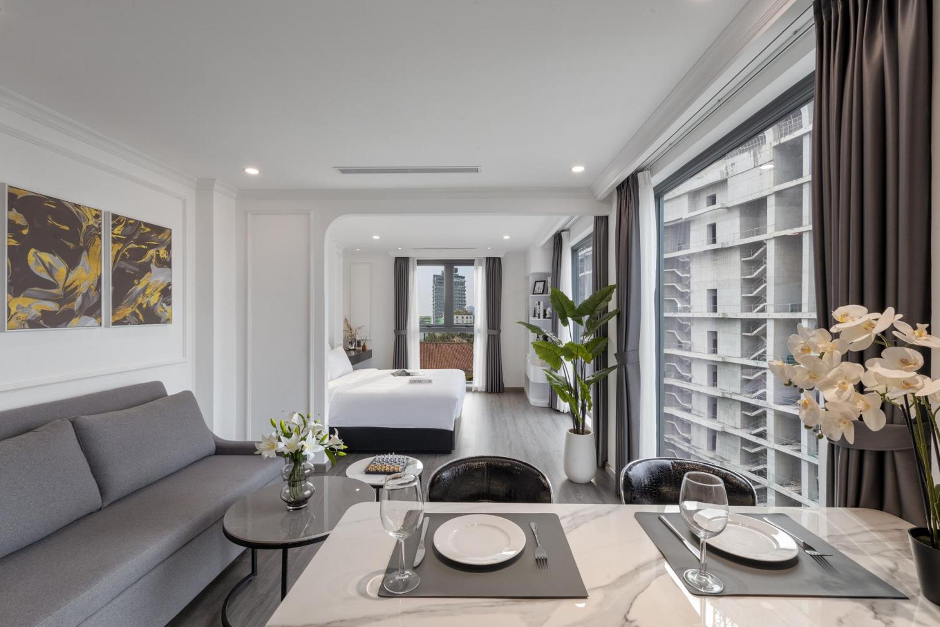 Khách sạn Cityhouse- El Pino Realm At Metro Ben Thanh Market TP. Hồ Chí Minh
