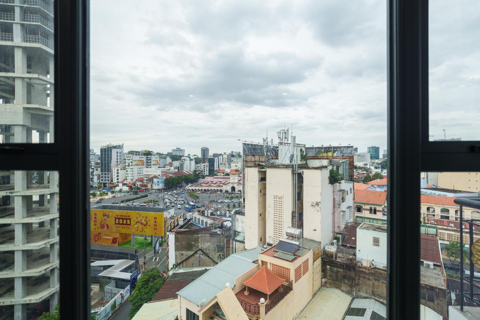 Khách sạn Cityhouse- El Pino Realm At Metro Ben Thanh Market TP. Hồ Chí Minh
