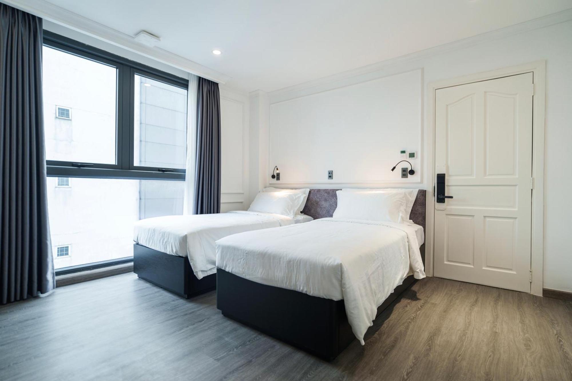 Khách sạn Cityhouse- El Pino Realm At Metro Ben Thanh Market